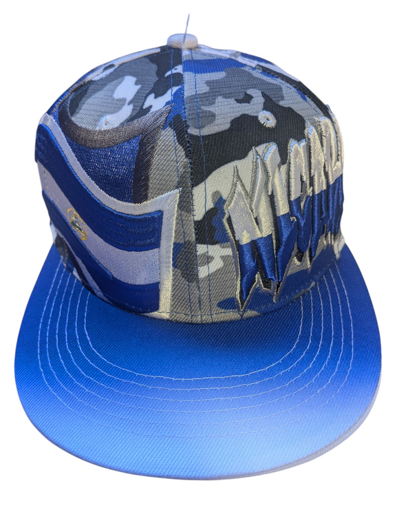 Nicaragua Flag Graffiti Style Blue Camouflage Snapback Hat